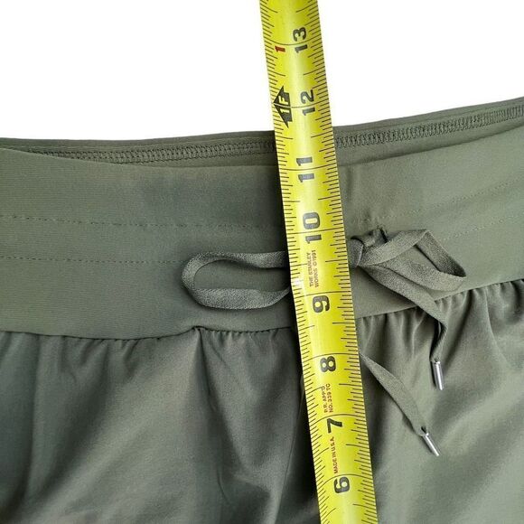 32 Degrees Women's Elastic Waistband Cargo Pockets Jogger Olive Green Large NWT - Picture 9 of 14